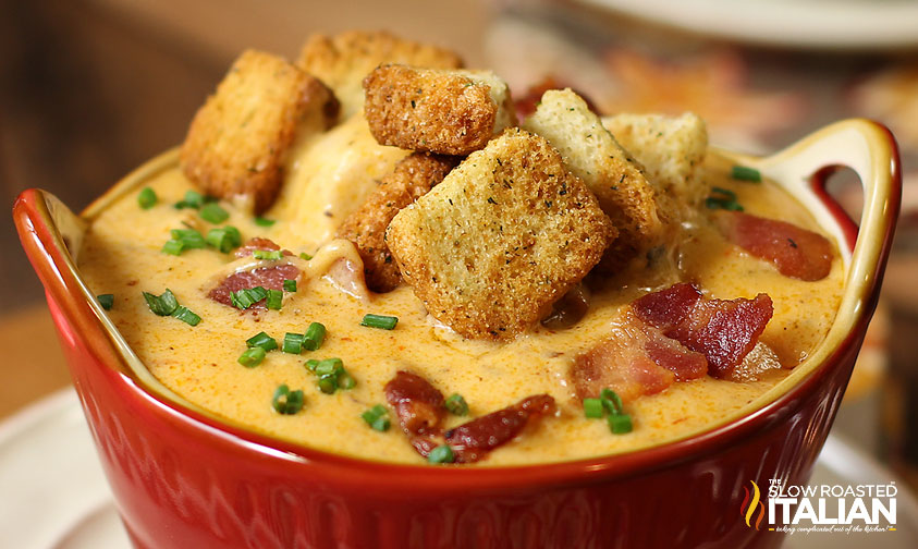 http://theslowroasteditalian-printablerecipe.blogspot.com/2013/09/bacon-beer-cheese-soup-with-chicken.html