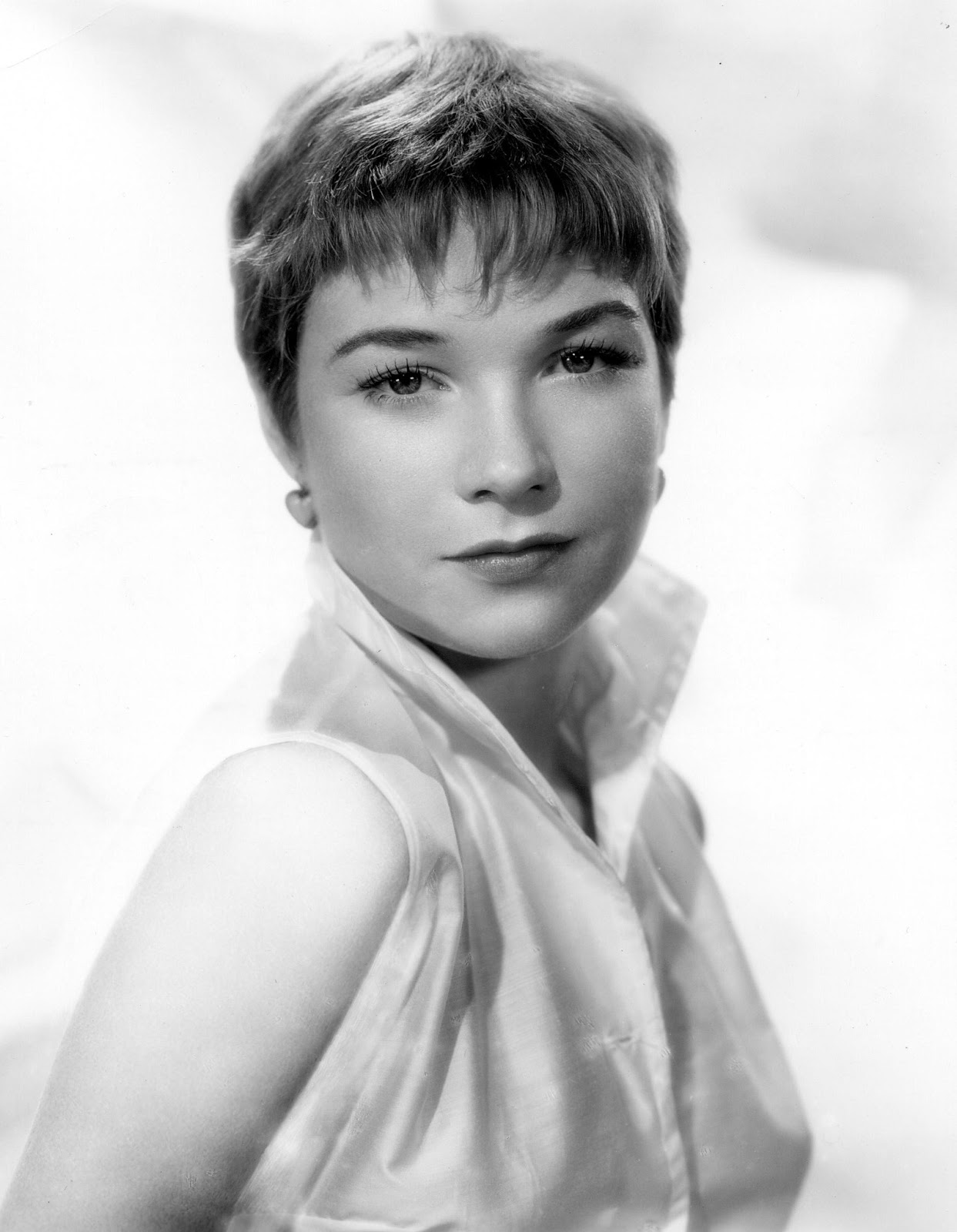 Shirley MacLaine Photos | Tv Series Posters and Cast