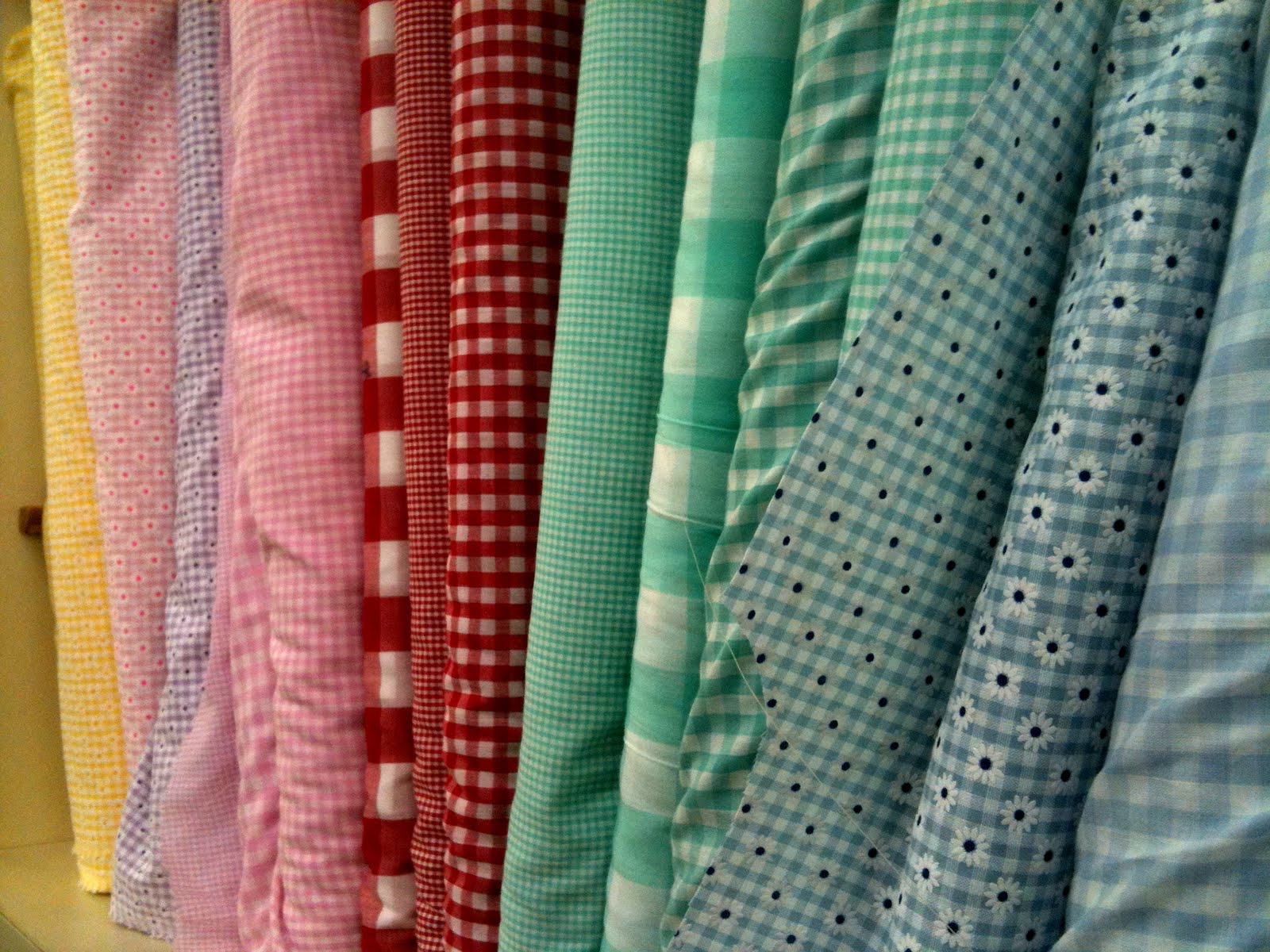 MaryBethMakesHats Gingham for Summer the Selection at Vogue Fabtics