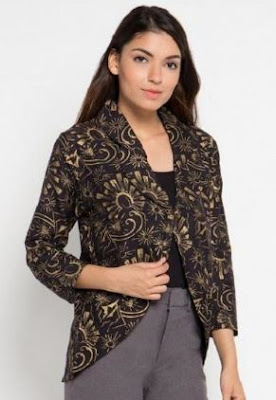 Model blazer batik untuk kerja kantor Model blazer batik untuk kerja kantor