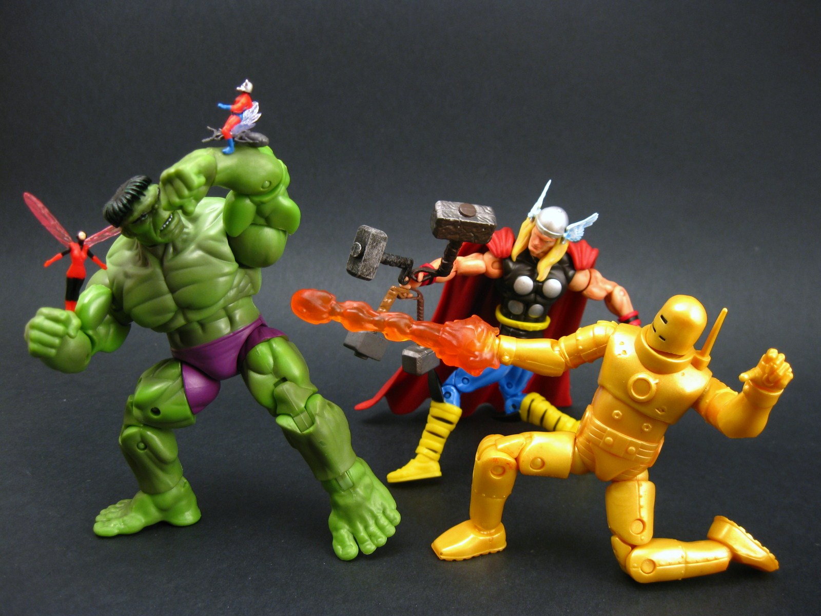Marvel Universe Themed Figure Classic Avengers Pack
