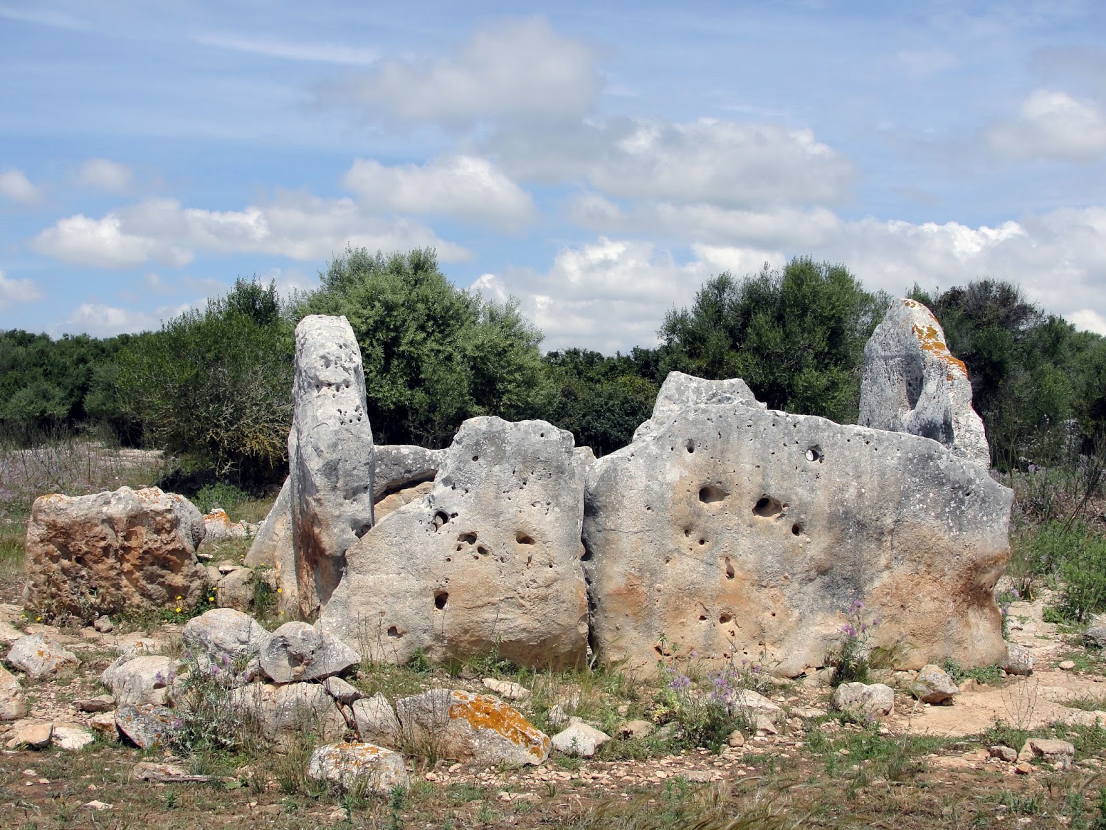 imatges de menorca SEPULCRE MEGALÍTIC DE SES ROQUES LLISES (ALAIOR) 2016