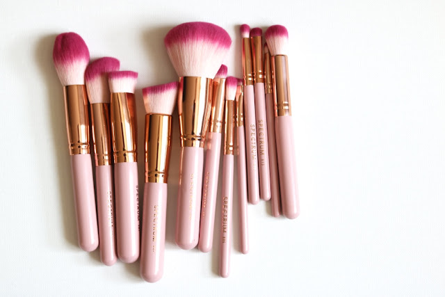 Spectrum Bombshell Brushes