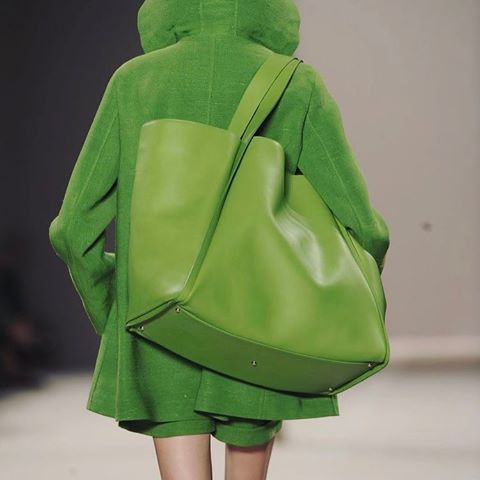 greenery colore pantone 2017 colori tendenza primavera estate 2017 come abbinare il greenery fashion blog italiani