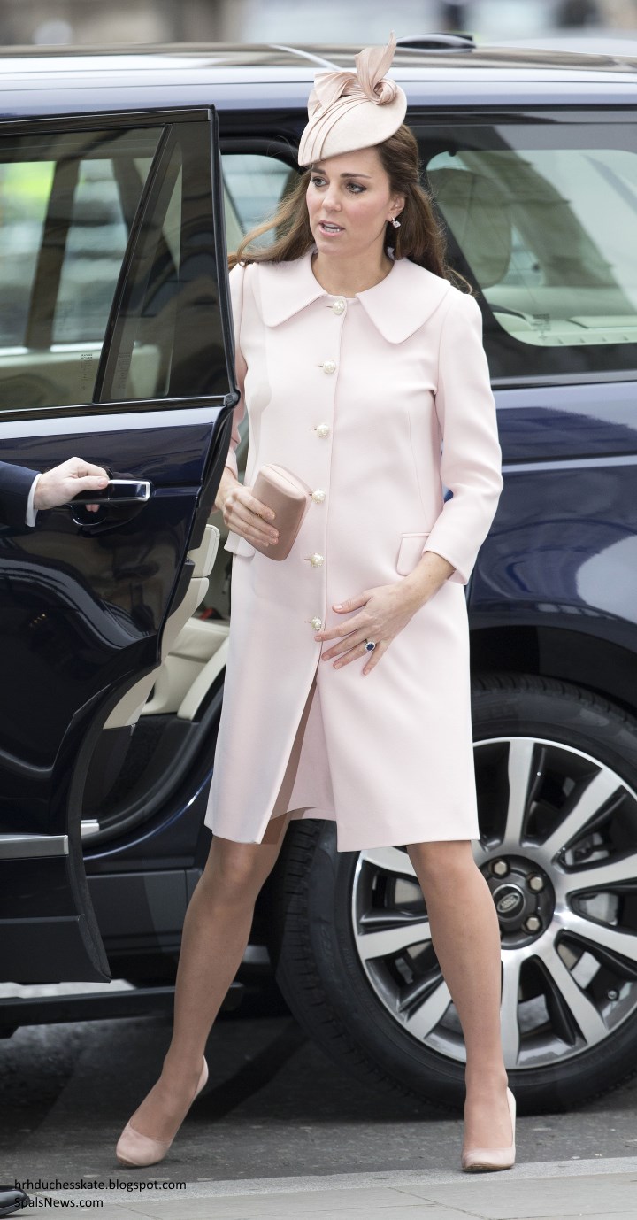 Duchess Kate: Kate Pretty in Pink for Commonwealth Observance ...