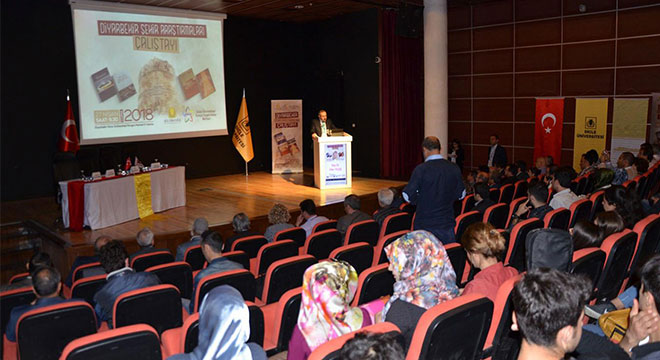 Dicle Üniversitesinde Diyarbekir Şehir Araştırmaları Çalıştayı düzenlendi Dicle Üniversitesinde Diyarbekir Şehir Araştırmaları Çalıştayı düzenlendi