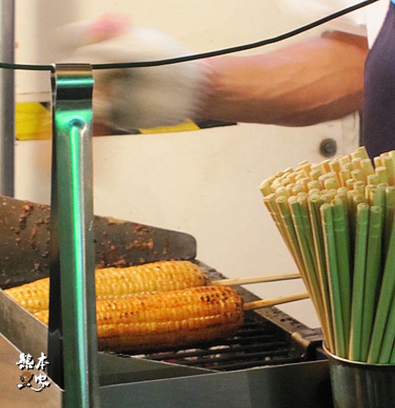板橋南雅夜市|正豐臭豆腐|羊肉之家|楊記東山鴨頭|王記好吃麻油雞|百里香碳烤玉米|奶瓶爆米花