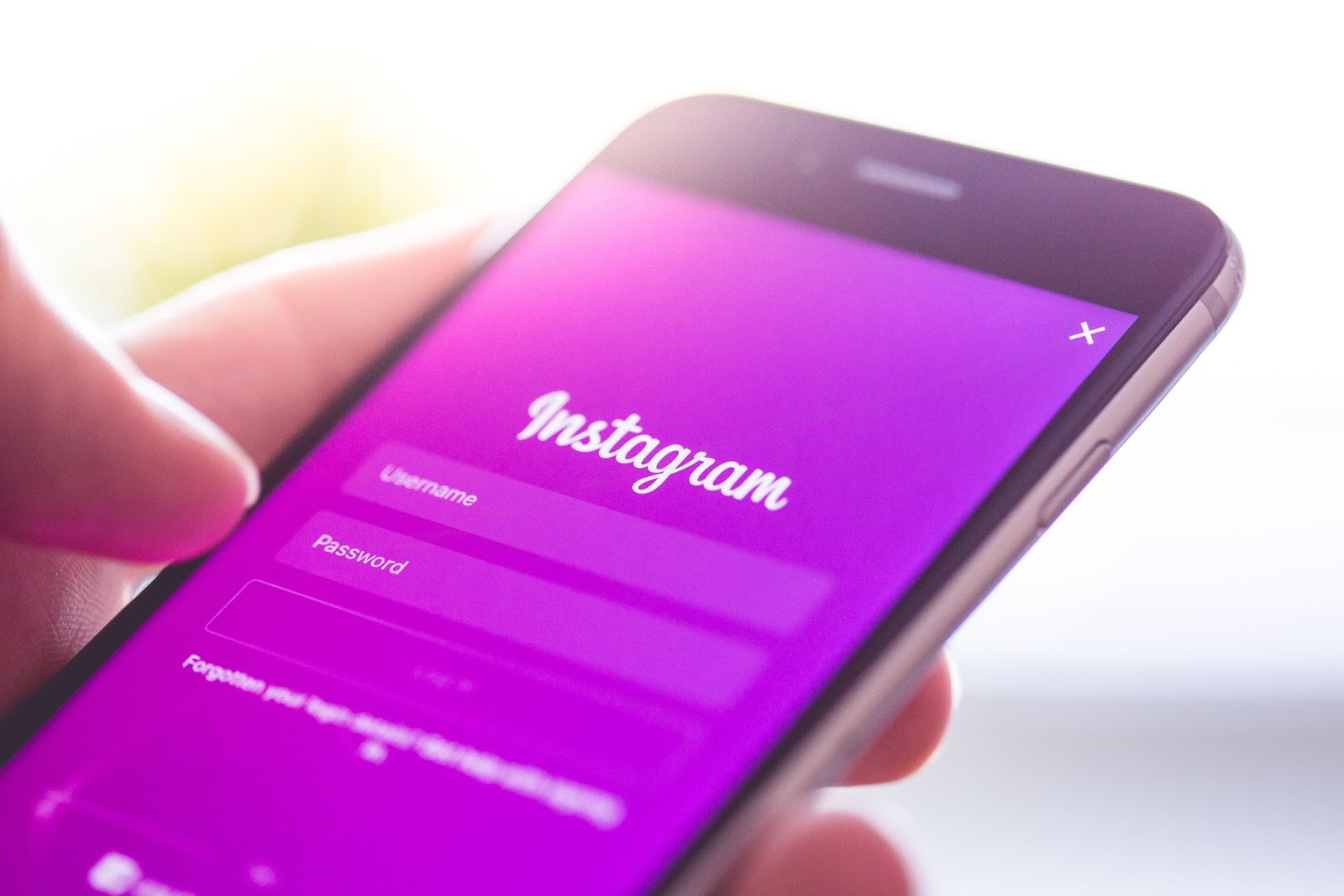 How To Tag Multiple Accounts On Instagram