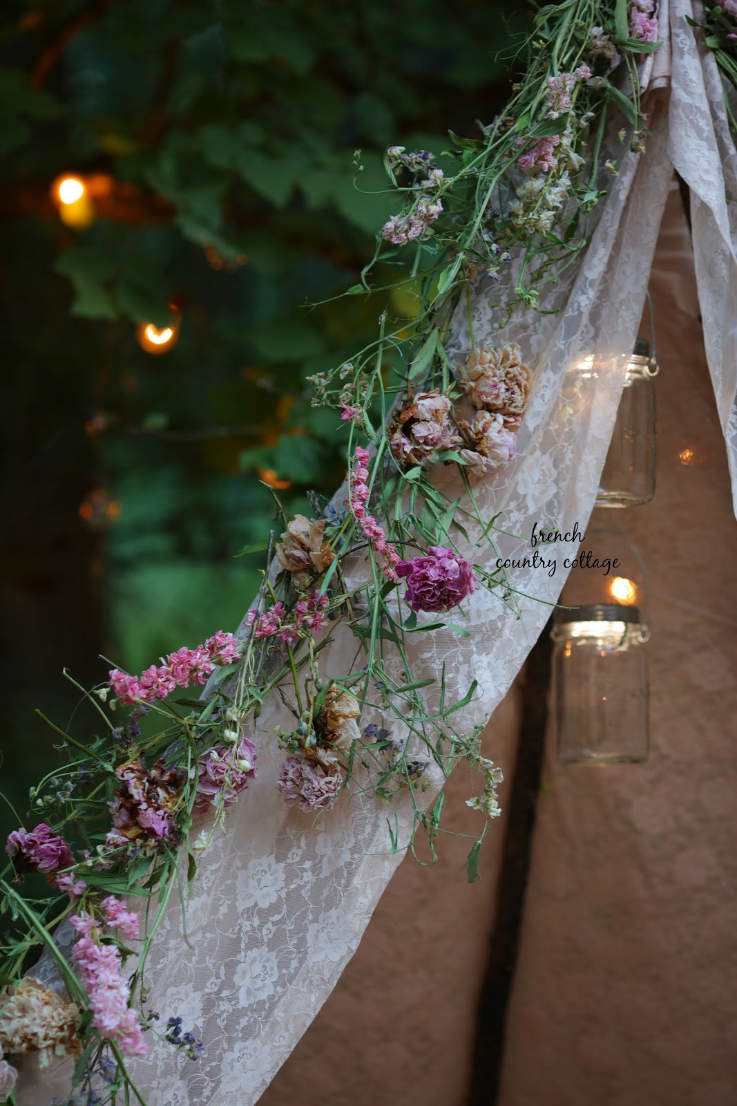 How to make a dried flower garland French Country Cottage