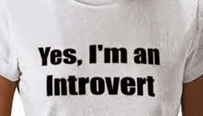 10 hal tentang aditya pratama - Introvert 10 hal tentang aditya pratama - Introvert