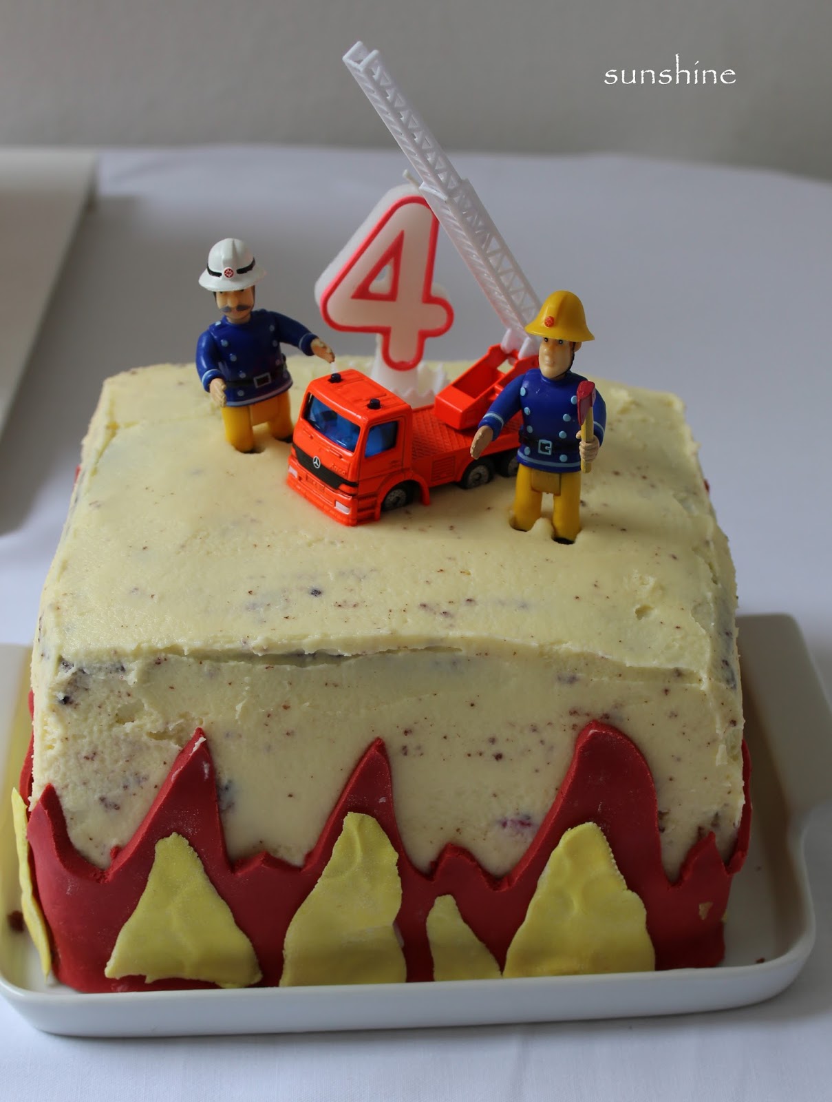 Sunshine Süßes für den FeuerwehrmannSamGeburtstag....