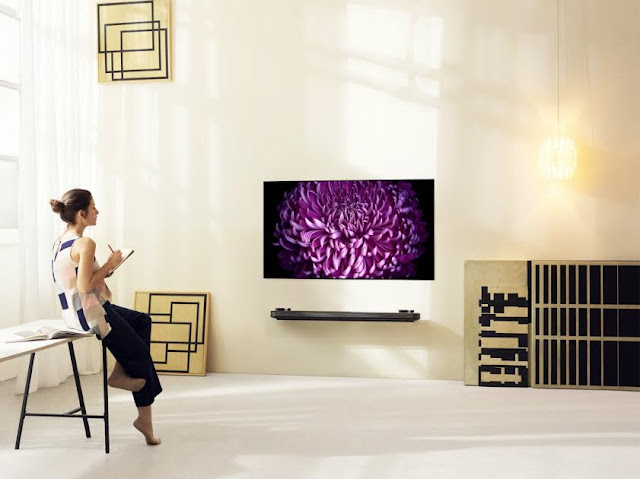 LG annuncia l’arrivo in Italia del nuovo e attesissimo LG SIGNATURE OLED TV W7