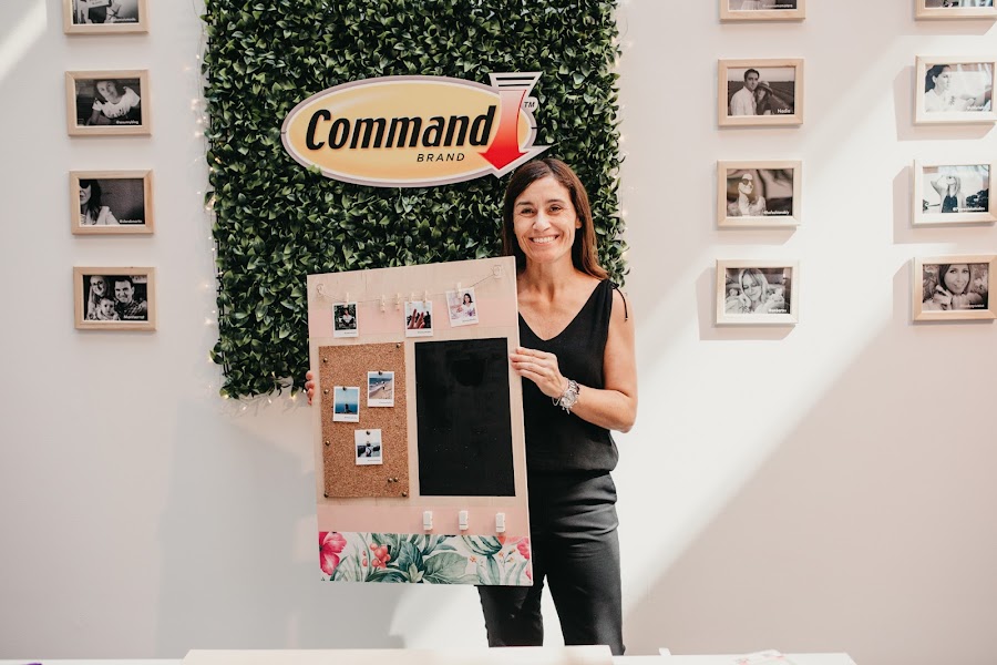 tiras adhesivas para colgar cuadros y tablón de fotos diy