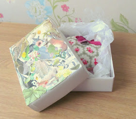 Decoupaged gift box tutorial - Pink Flamingo Handcrafting