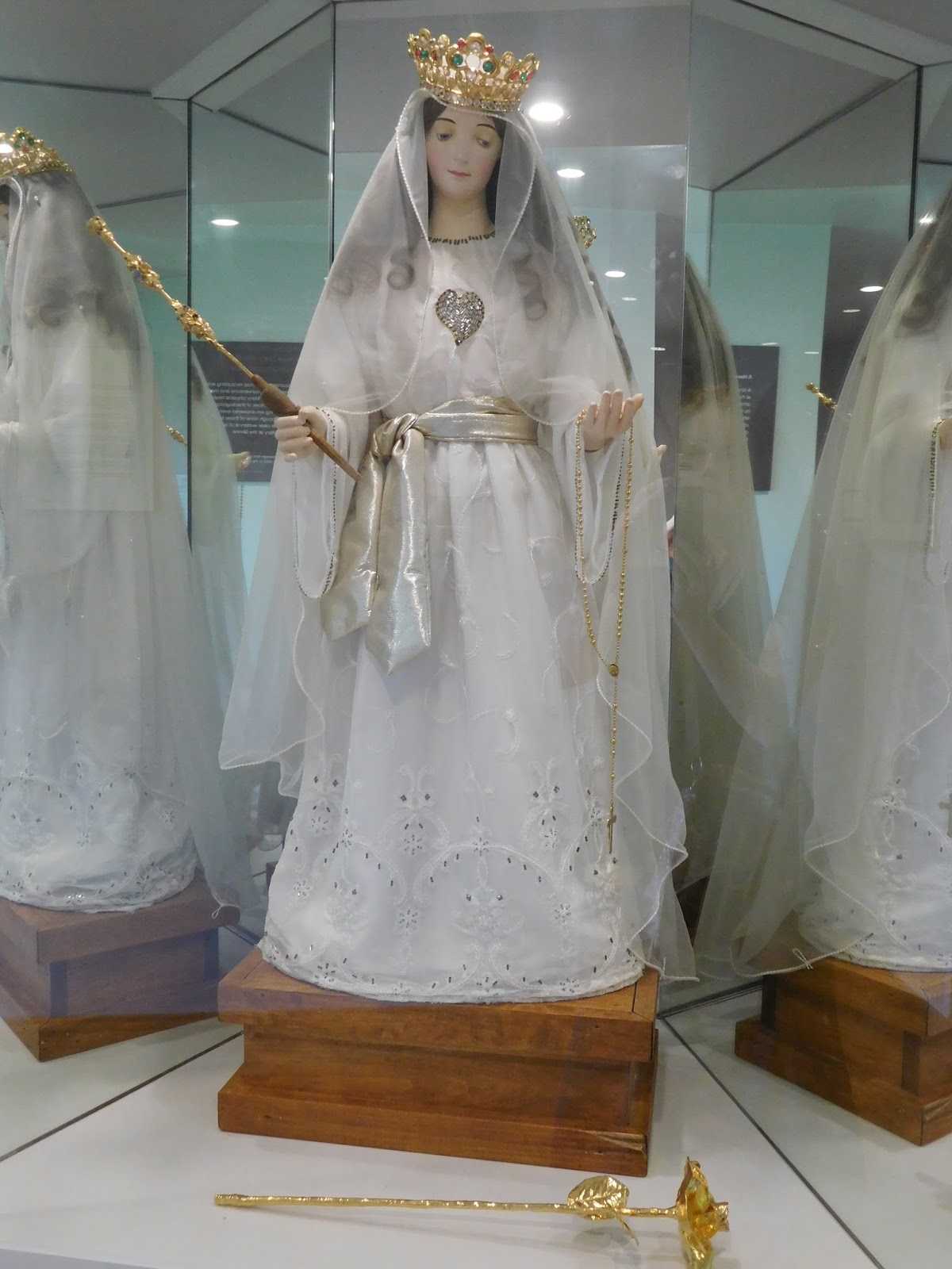 Treasures for Heaven The Shrine of Our Lady of Good Help, Champion, WI