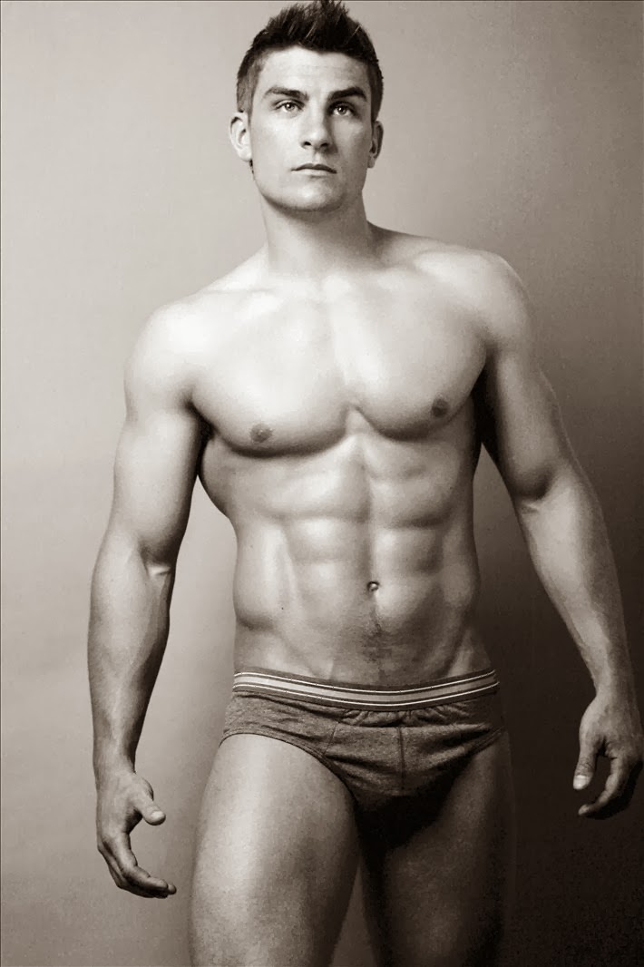 Ryan Terry bulge