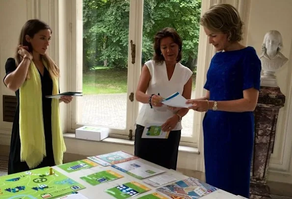 Queen Mathilde, Heidi De Pauw, Child Focus -Center for Missing and Sexually Exploited Children, started new campaign of Dossier 116 000, Natan lace dress