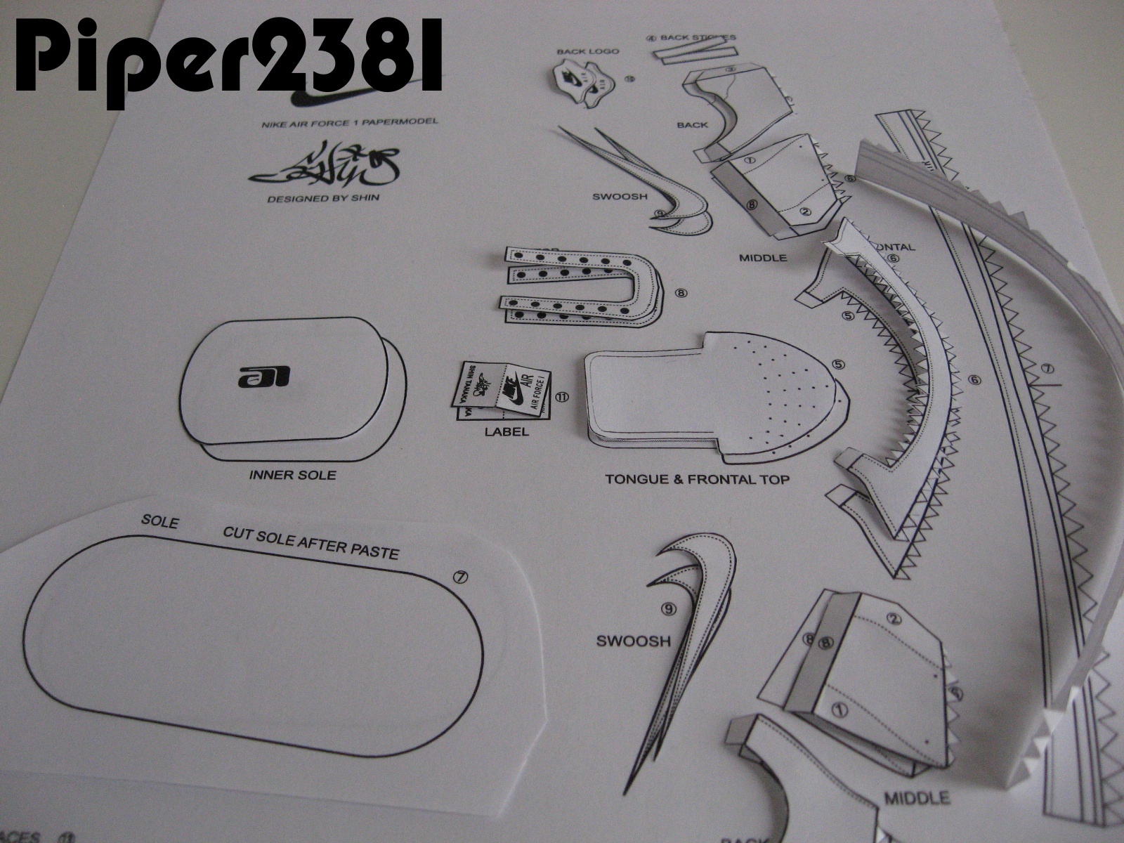 piper2381-nike-air-force-1-papercraft