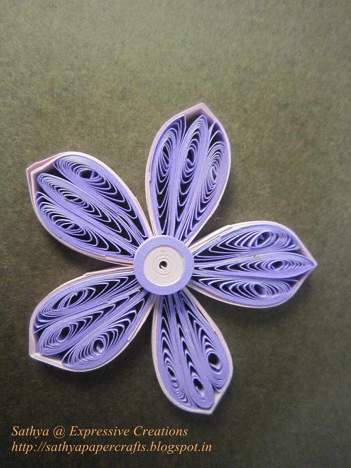 Paperie Expressions Quilled Flower Tutorial
