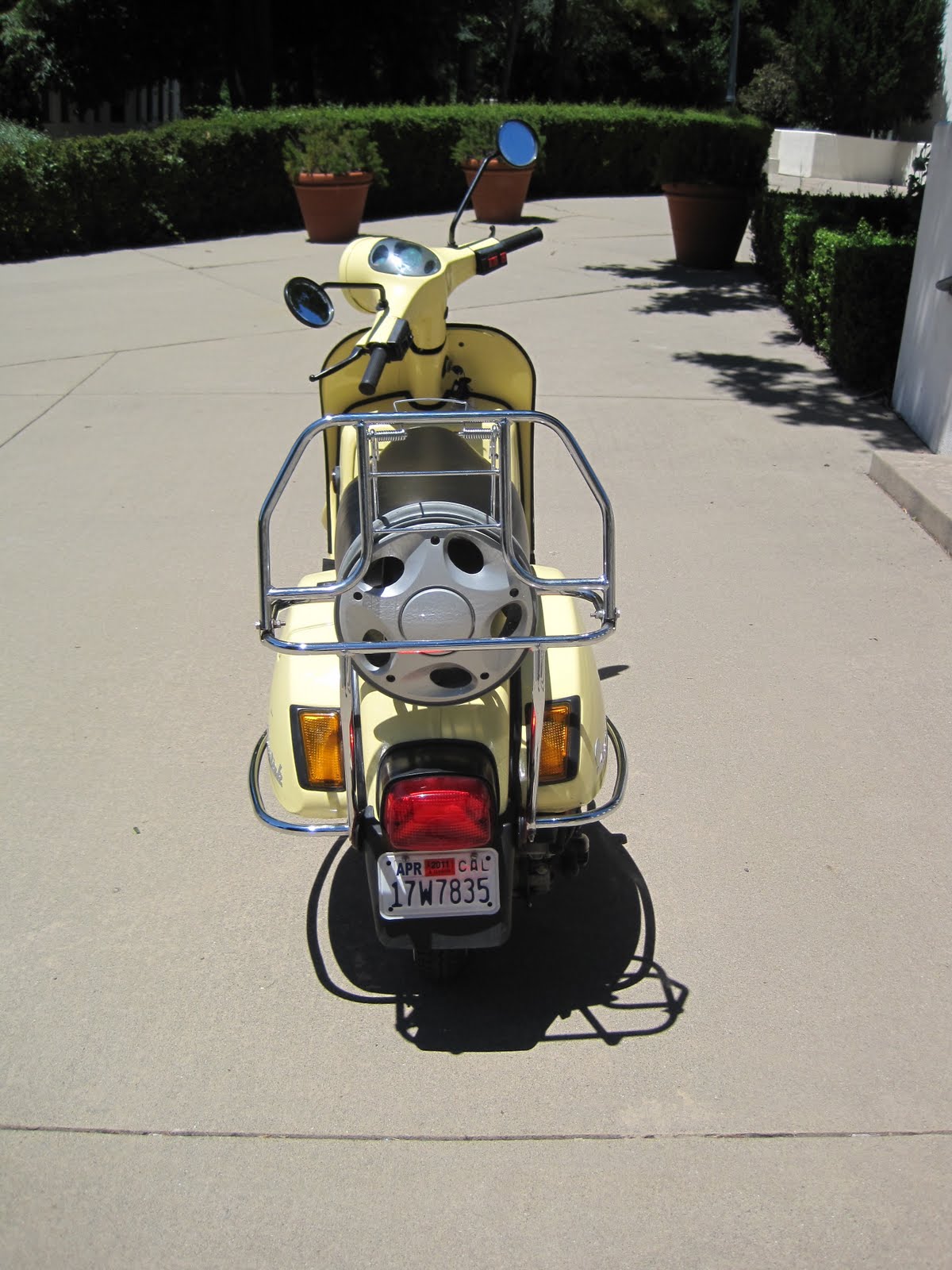 bajaj chetak