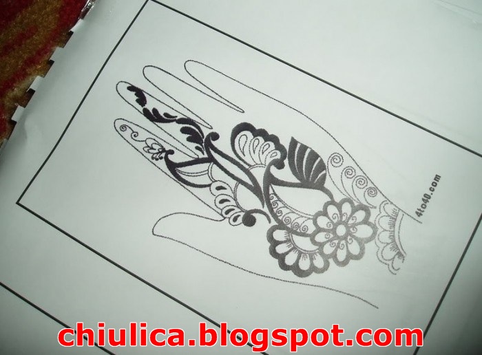 Kumpulan Henna Yang Gampang Terlengkap gambar henna simple, desain henna untuk pemula, motif henna untuk kaki, henna telapak tangan simple, motif henna bunga, motif henna yang mudah, simple henna flower, henna tangan mudah