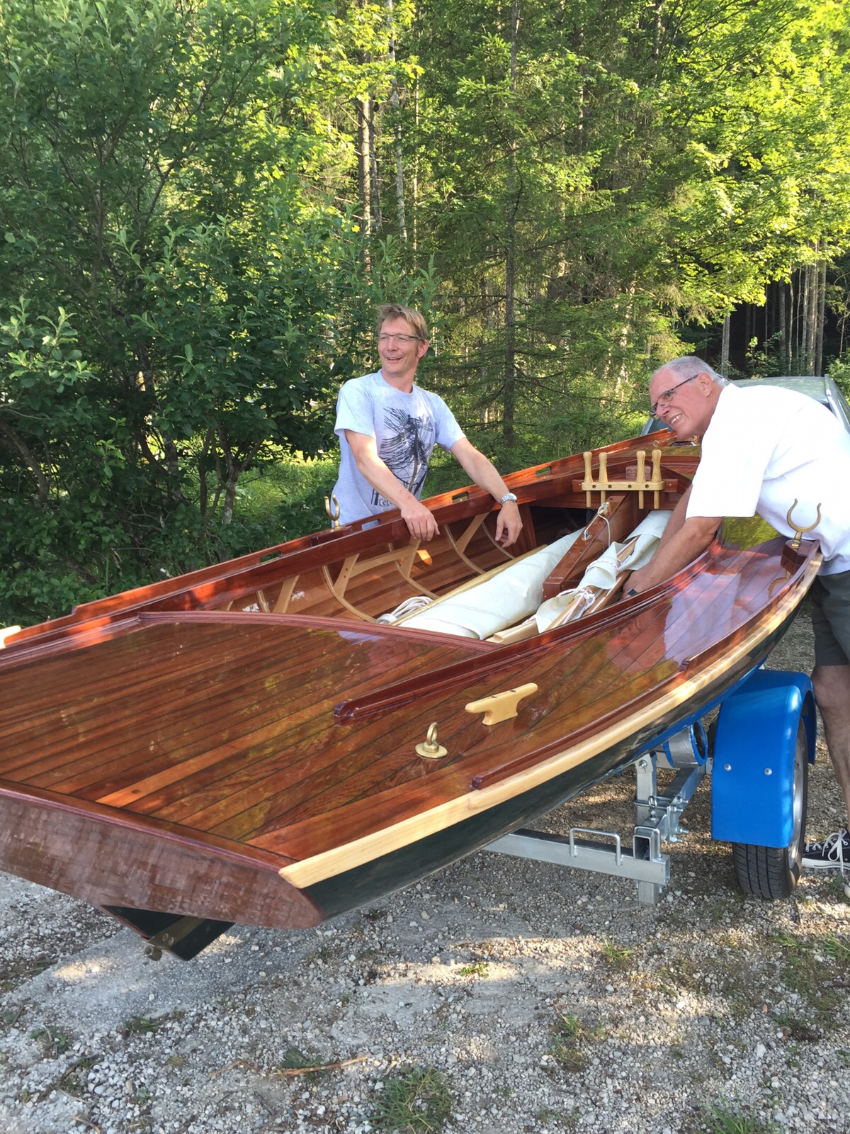Building a 16' East Coast Melonseed Skiff Big Day II Official Launch