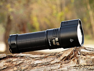 http://flashlionreviews.blogspot.com/2013/12/fenix-tk51-review1800-lmdual-beam-light.html