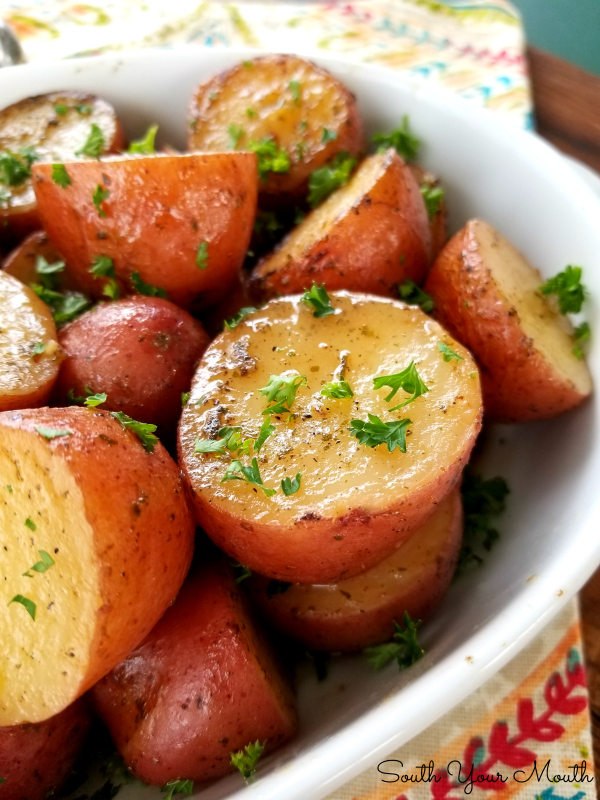 Slow Cooker Ranch Roasted Potatoes | A super easy recipe for red potatoes (new potatoes) roasted in the crock pot using dry ranch dressing seasoning mix and olive oil.