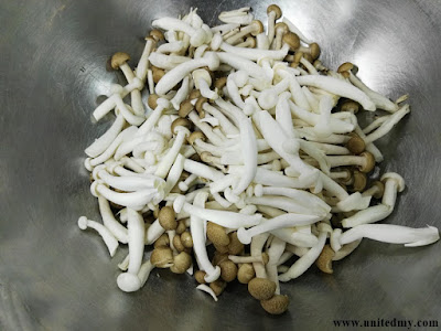 japanese mushroom