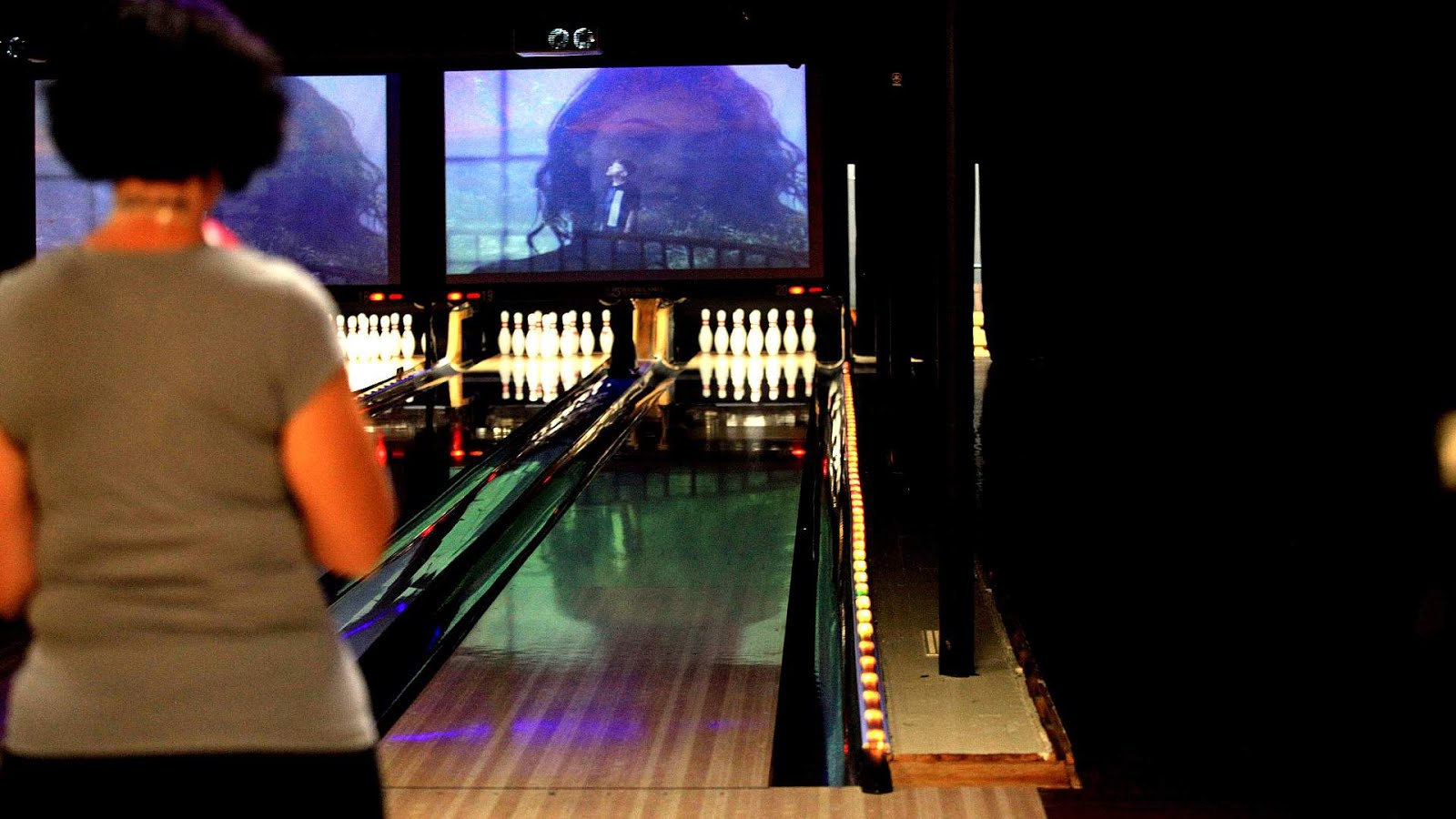 Bowling alone essay