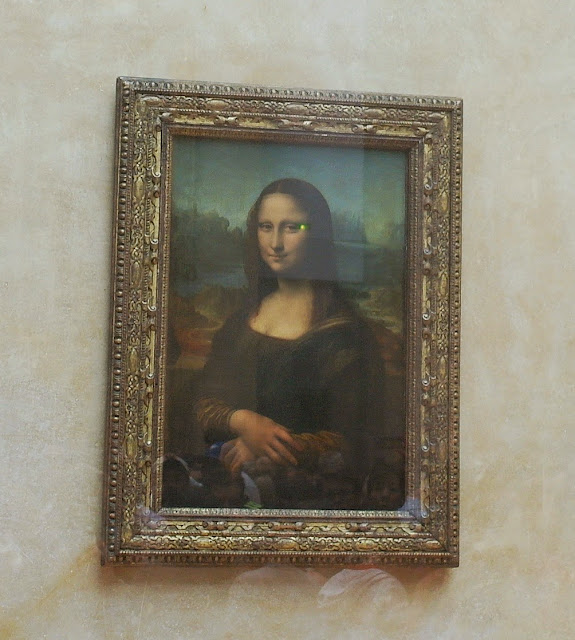 Mona Lisa painting in Paris