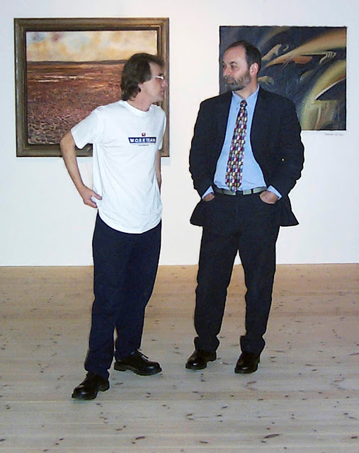 Denis Taylor Artist Editor of painters TUBES magazine and professor Nigel Whiteley at the Heart 2 Art Exhibition Stockholm