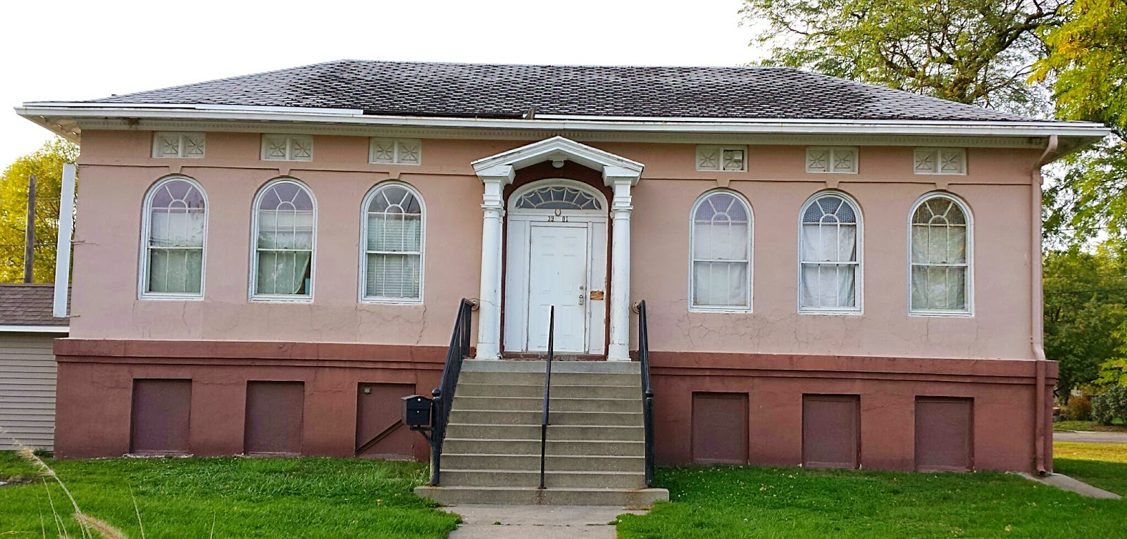 History and Culture by Bicycle Carnegie Libraries Sioux City, Iowa Leeds Neighborhood