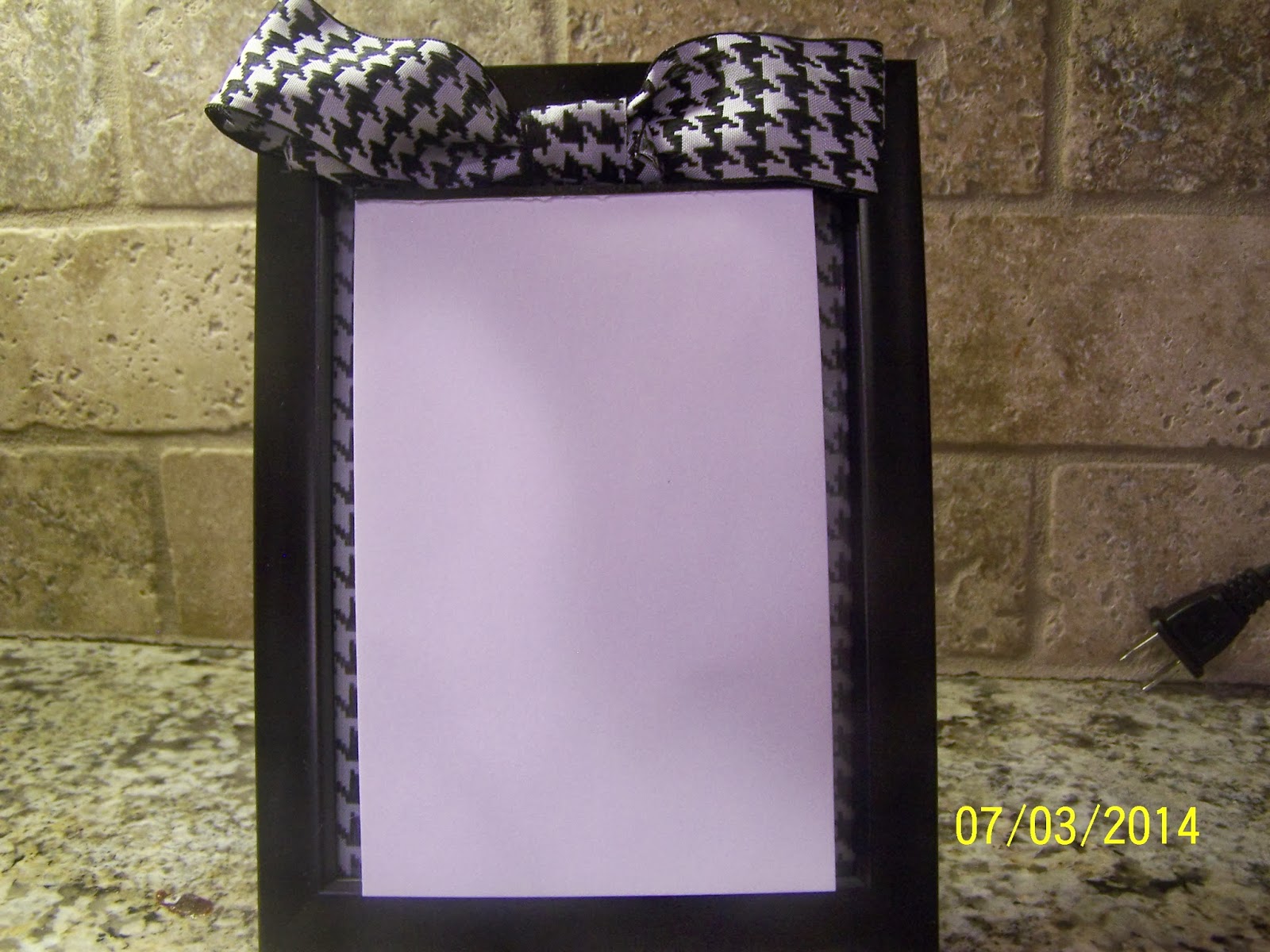 My Crafty World: Picture Frame Message Pad