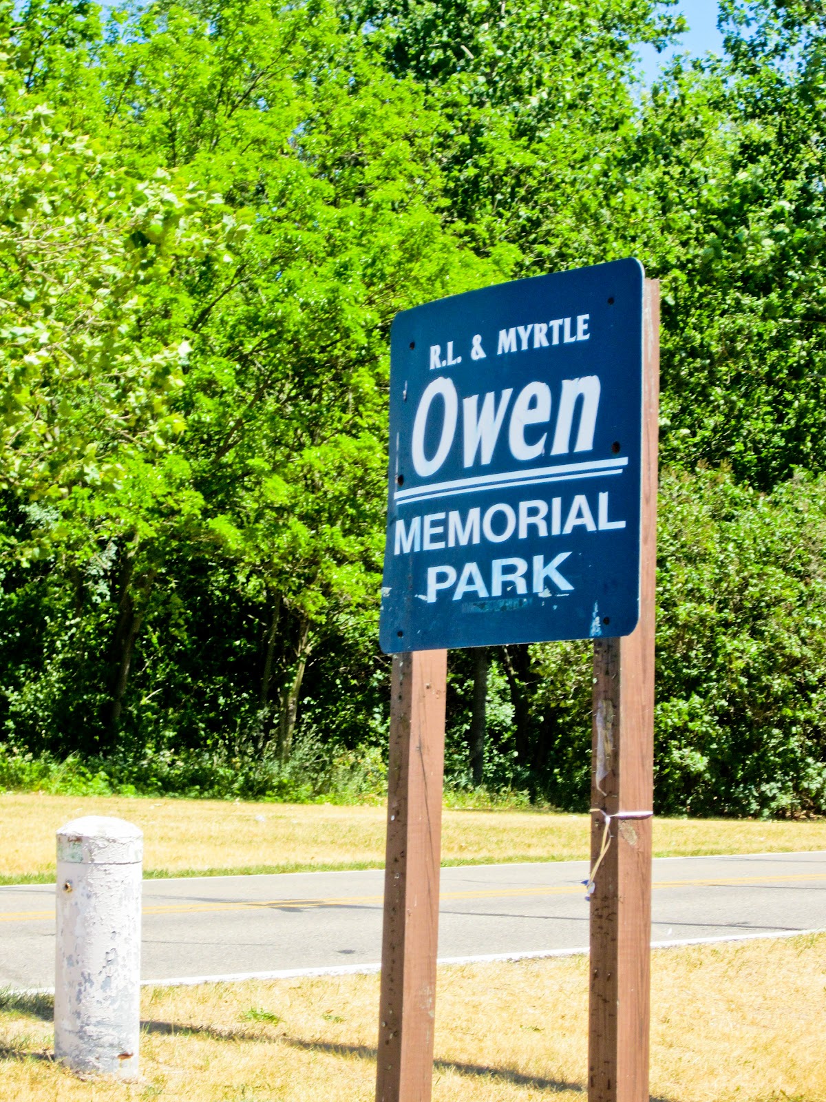 Trail and Park Reviews Baw Beese Walking Trail, Hillsdale Michigan