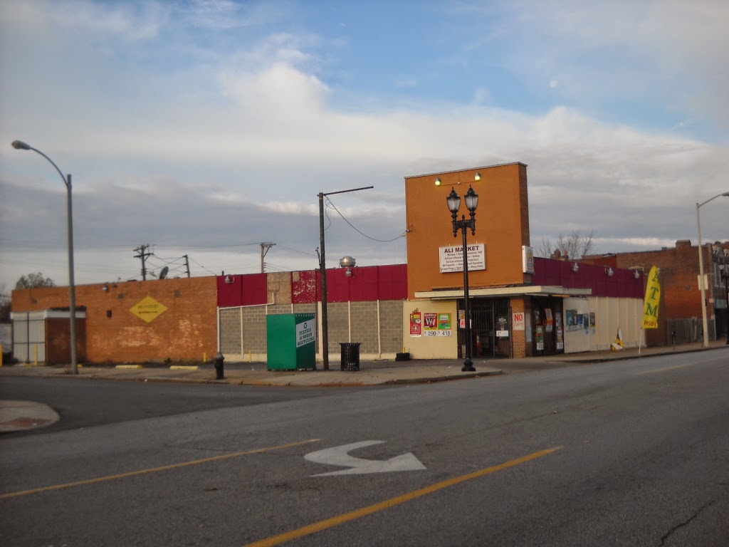 Old Grocery Stores: Former National - 5870 Dr. ML King (formerly Easton), St. Louis, MO