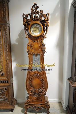 Almari Jam Ukir Jepara-Furniture Klasik Mewah Almari Jam Ukir Jepara-Furniture Klasik Mewah
