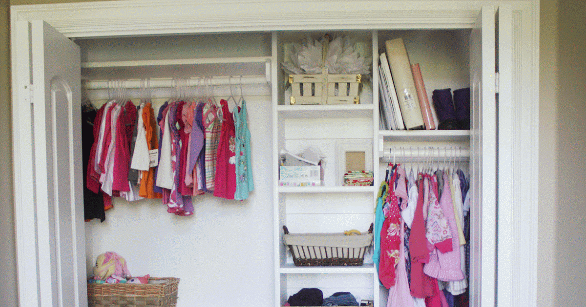 COUNTRY GIRL HOME : Brighten up your closet by painting it white.