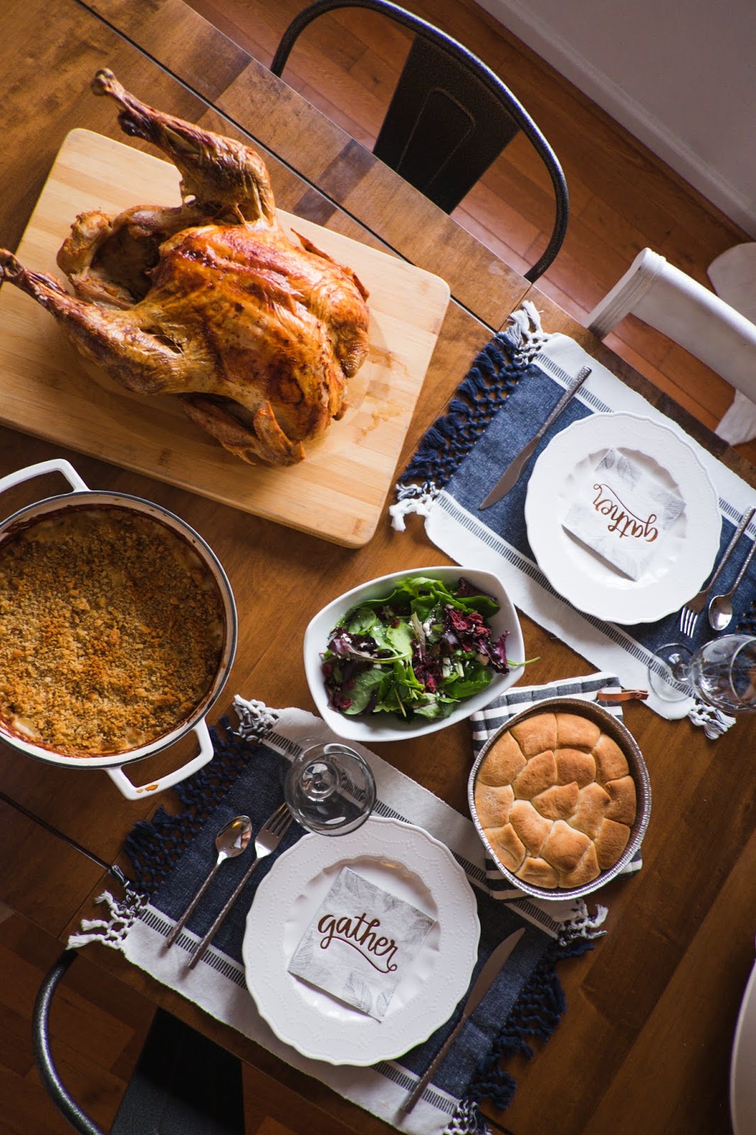 Domestic Fashionista: Simple Thanksgiving Table