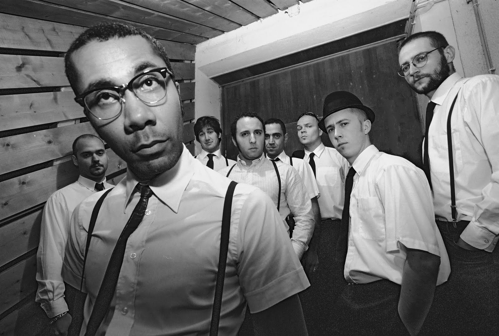 Grupo Skasudo Two Tone Club