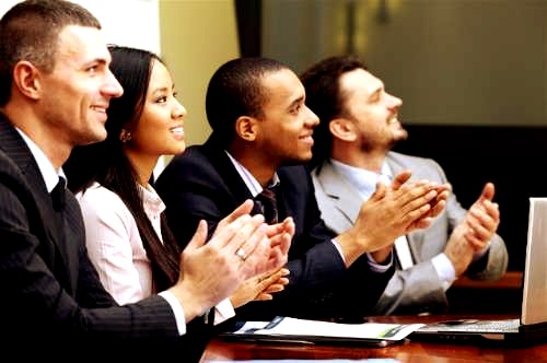 5 Beneficios de Incorporar Servicios de Traducción a tu Negocio