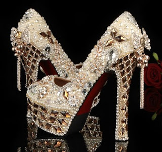 Sepatu Yang Cocok Buat Kebaya Nikah Sepatu Yang Cocok Untuk Kebaya Wisuda Dan Pernikahan