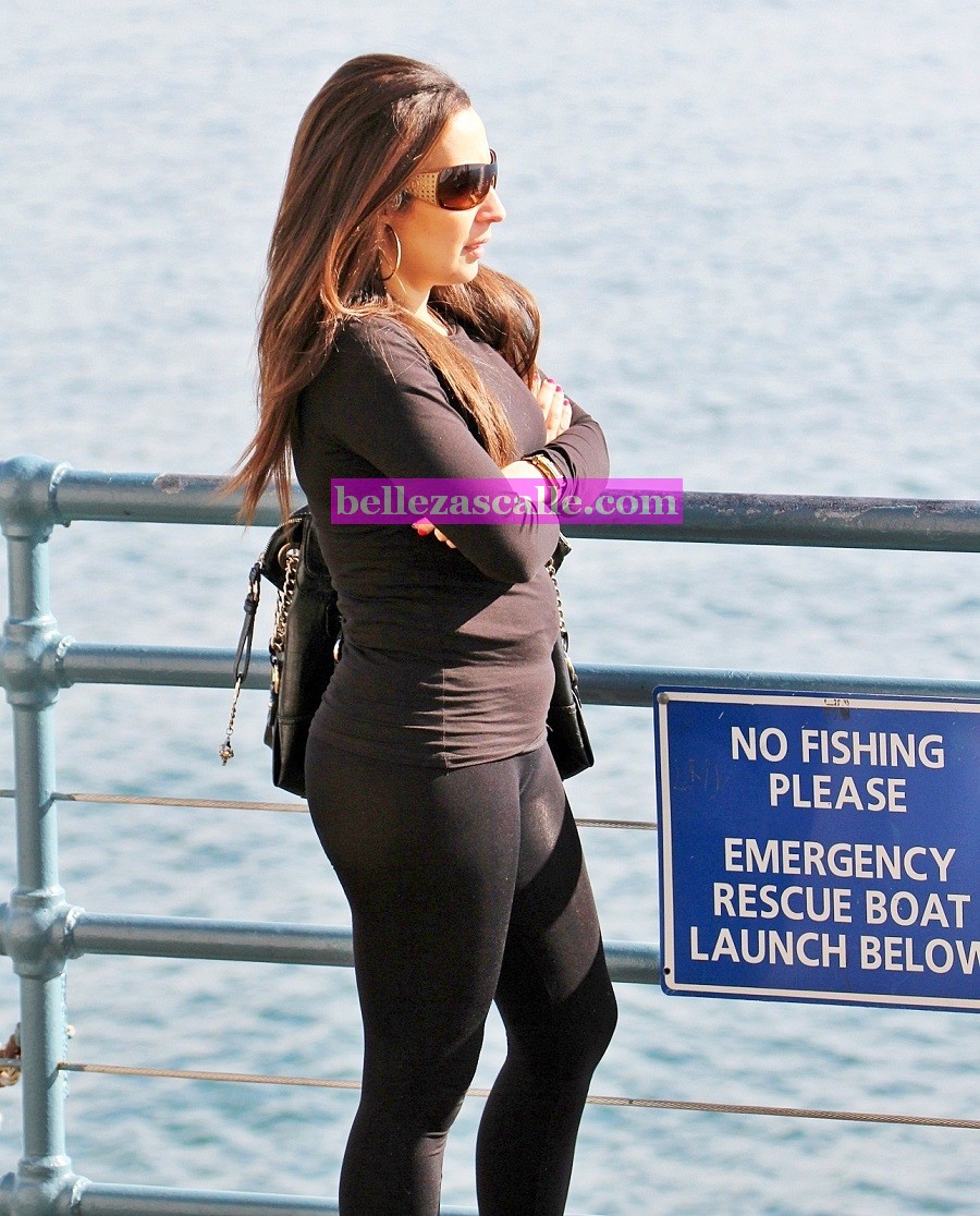 mujer en leggins transparentes bellas en mujer en leggins transparentes bellas en
