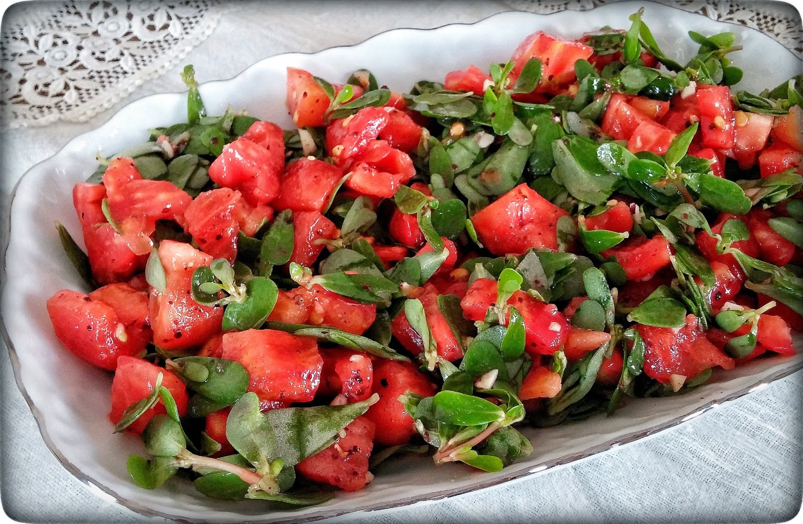 hüsniye�nin mutfağından SEMİZOTLU DOMATES SALATASI