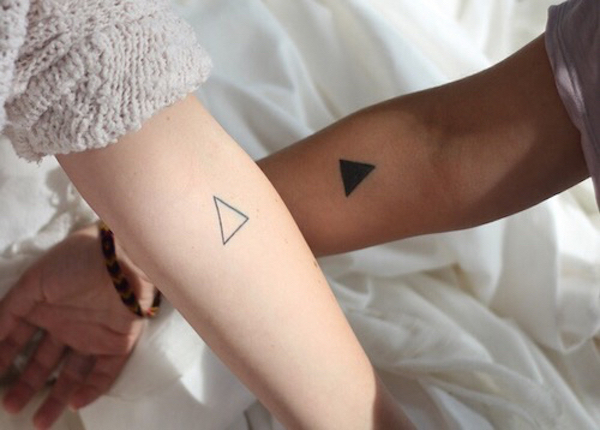 33 tatuagens simplistas para casais