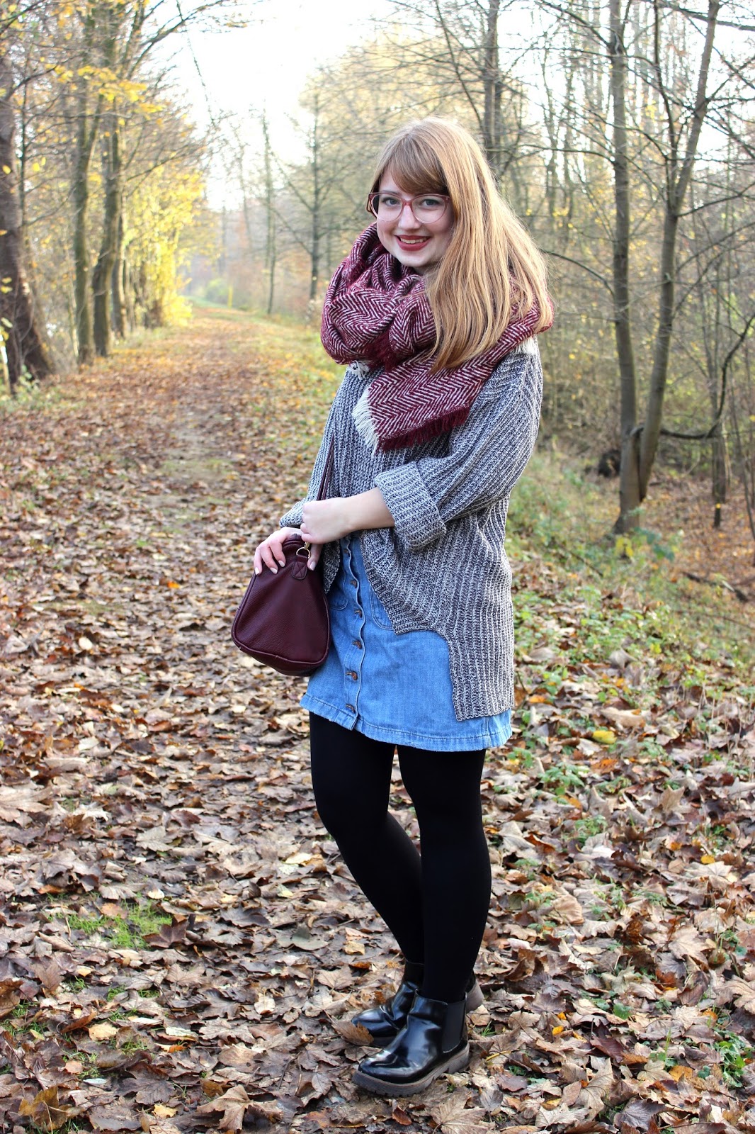 Keep Calm And Eat More Cake Fashion Outfit Cozy Weekend Mit Jeansrock Und Granny Pulli