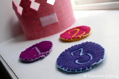 Birthday Crown: Felt Number Patches | by CustodiansofBeauty.blogspot.com