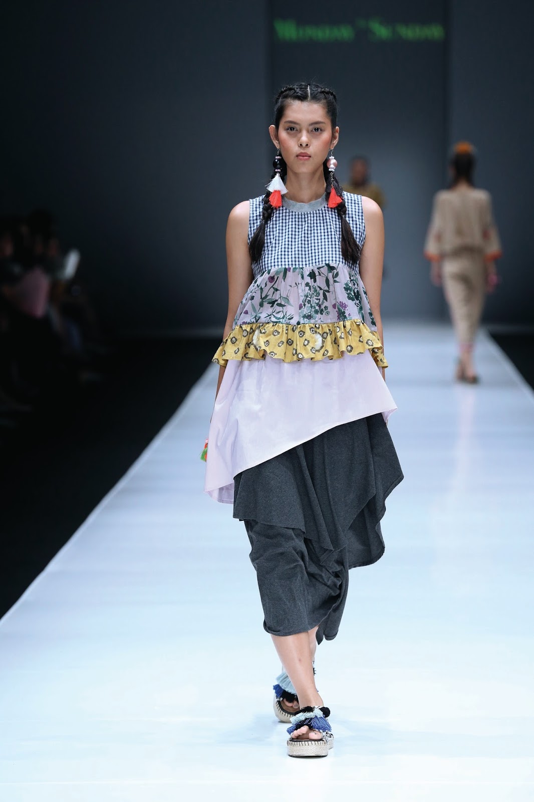 Fashion Studio Magazine: FASHION NEWS - INDONESIA