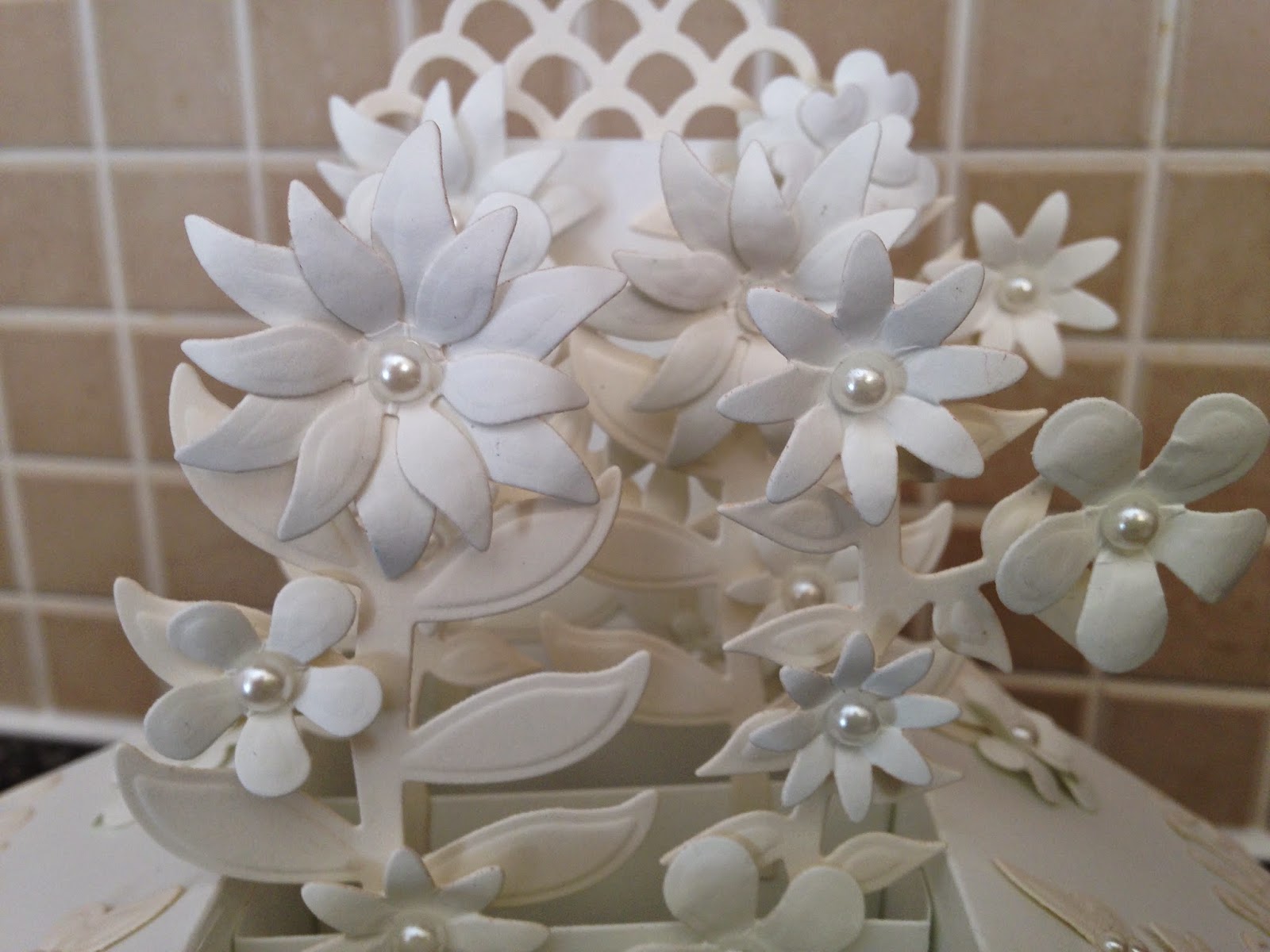 inky finger zone wedding style pop up box