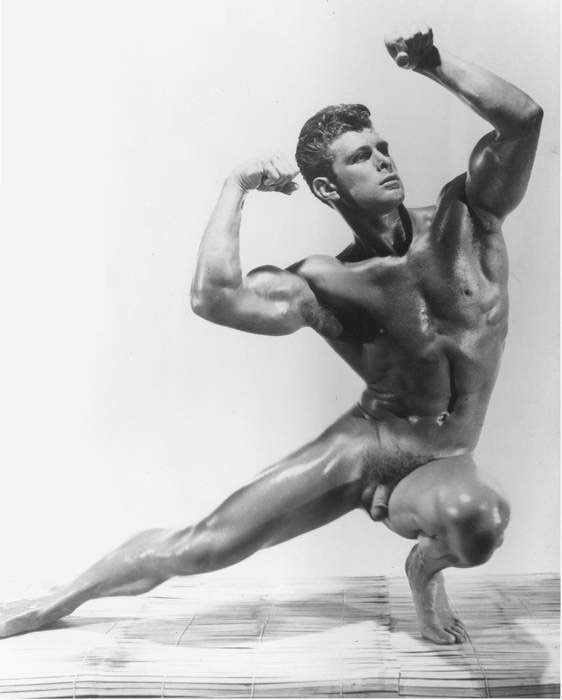 Vintage Nude Men Working Out Photos 23